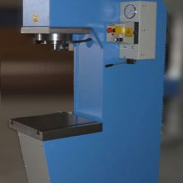 Hydraulický výrobní lis SD-200