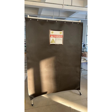 PhotonSafe – ochranná clona pro laserové svařování – volně stojící